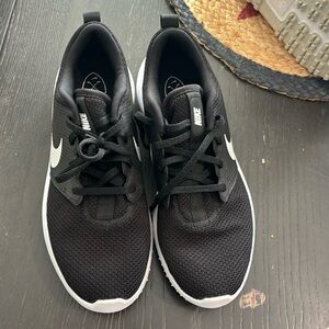 Nike golf shoes, size 7 black worn one time
